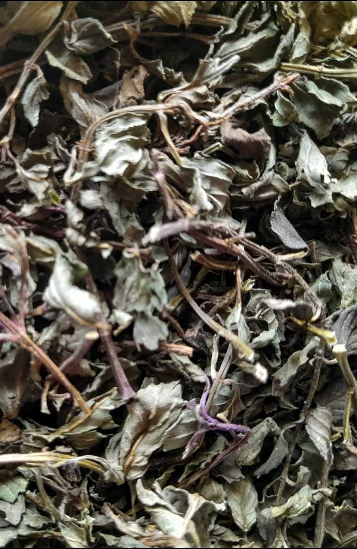 Dried herbs