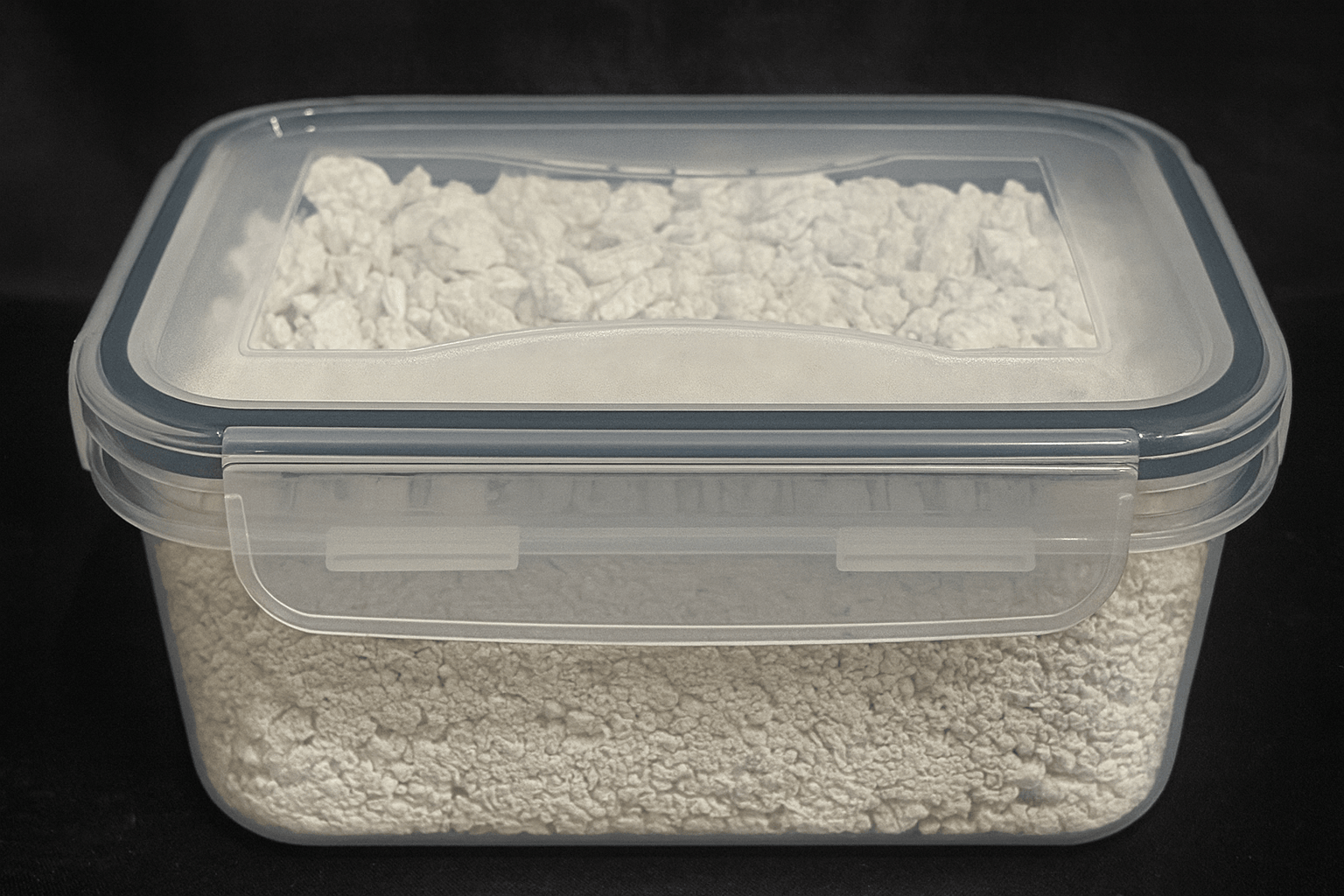 Pap rustic in a food-grade storage container